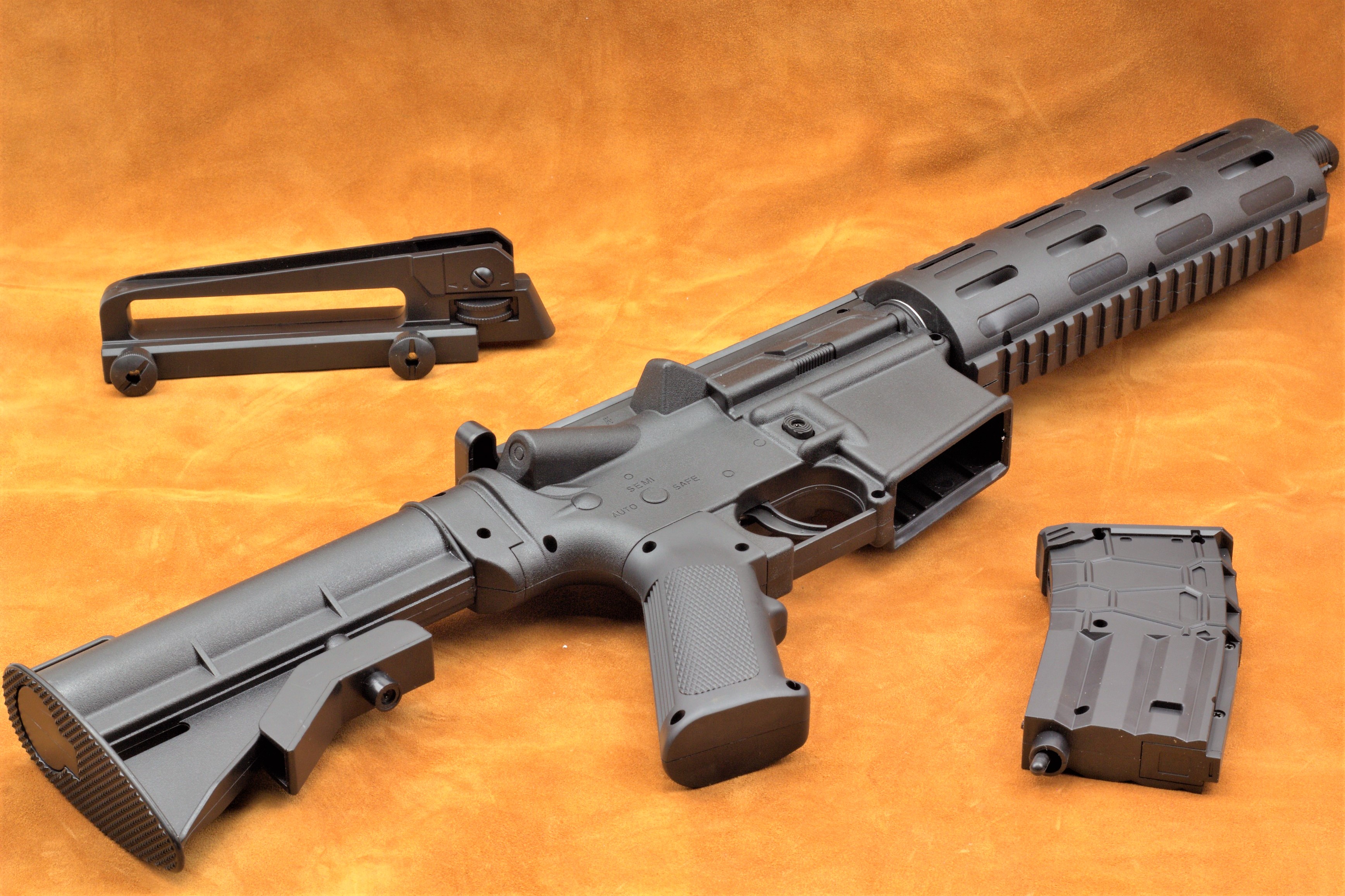 Softair Pistole Gewehrs Karabiner Waffen Erbsenpistole 8914 M4A1/M16